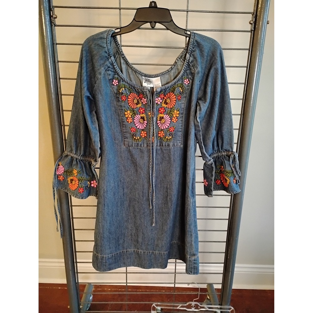 Ivu Jane Blue Denim Embroidered Floral Boho Mini Dress XS Bell Sleeve Cotton